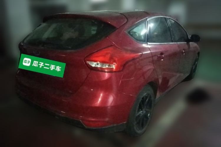 Used Ford Focus 2015 Hatchback 1.6L Automatic Fashion Edition Rear Right 45 Deg