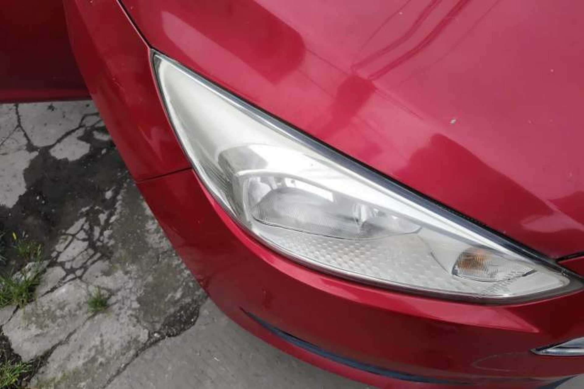 Used Ford Focus 2015 Sedan 1.6L Automatic Comfort Model Right Front Headlight