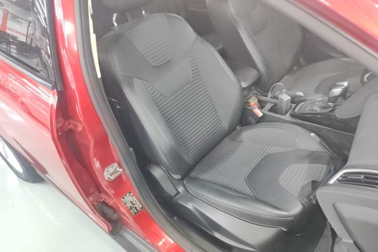 Used Ford Focus 2015 Sedan 1.6L Automatic Trend Model Right Front Seat