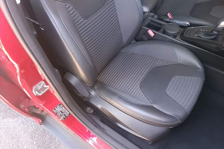Used Ford Focus 2015 Hatchback 1.6L Automatic Fashion Edition Right Front Seat