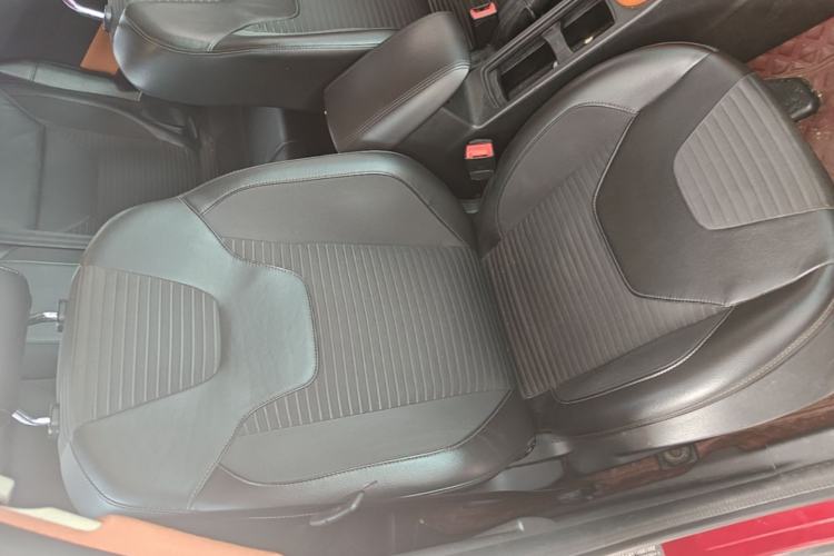 Used Ford Focus 2015 Hatchback EcoBoost 180 Automatic Elite Model Right Front Seat