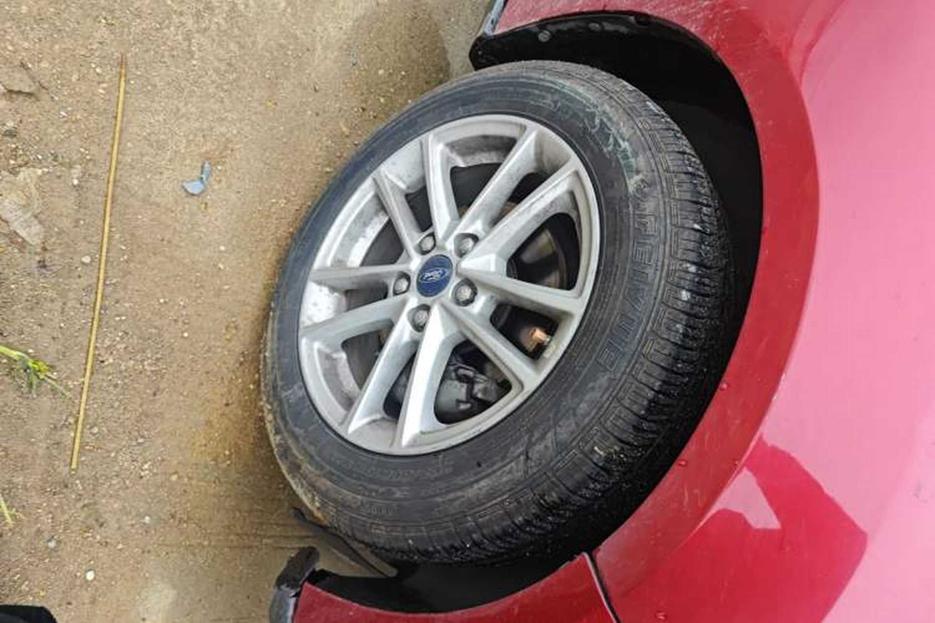 Used Ford Focus 2015 Sedan 1.6L Automatic Trend Model Right Front Wheel Hub