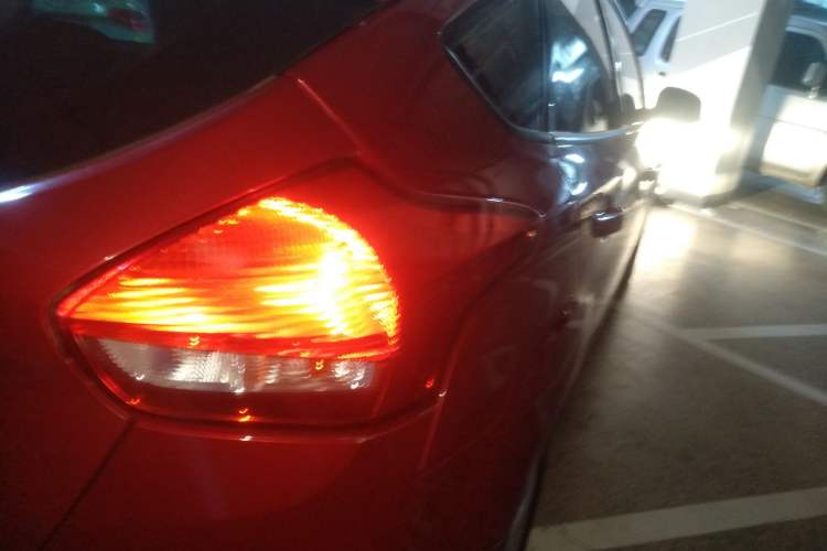 Used Ford Focus 2015 Hatchback 1.6L Automatic Comfort Model Right Rear Taillight