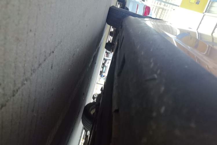 Used Ford Focus 2015 Hatchback 1.6L Automatic Fashion Edition Right Side Sill