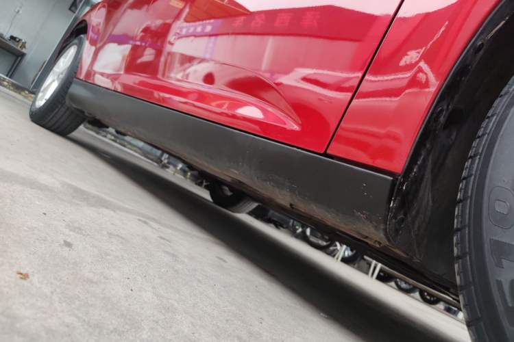 Used Ford Focus 2015 Hatchback 1.6L Automatic Fashion Edition Right Side Sill