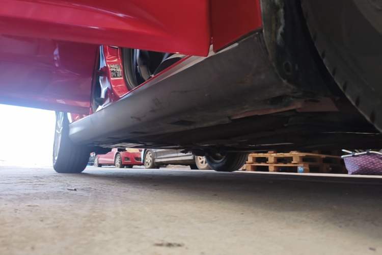 Used Ford Focus 2015 Hatchback 1.6L Automatic Fashion Edition Right Side Sill