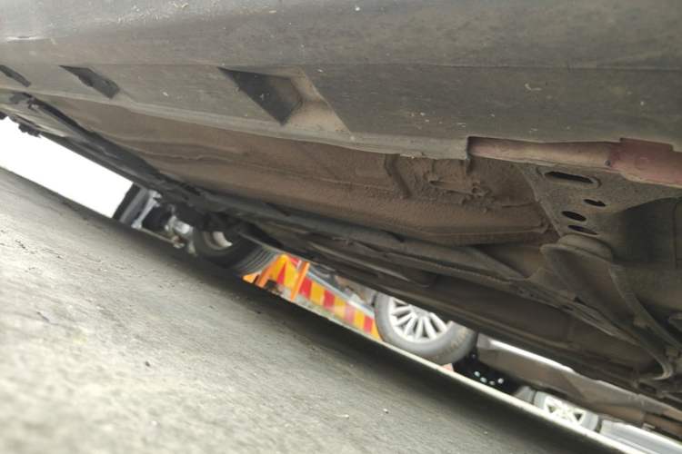 Used Ford Focus 2015 Hatchback 1.6L Automatic Fashion Edition Right Side Sill