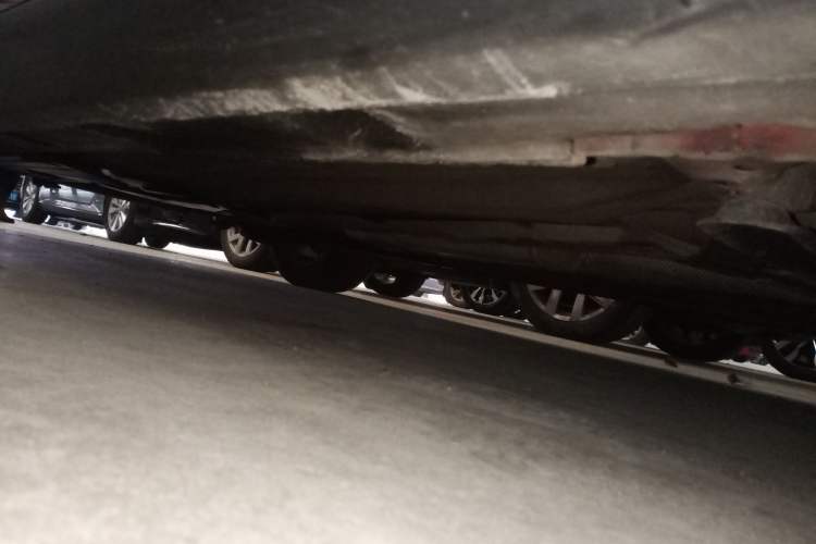Used Ford Focus 2015 Sedan 1.6L Automatic Trend Model Right Side Sill