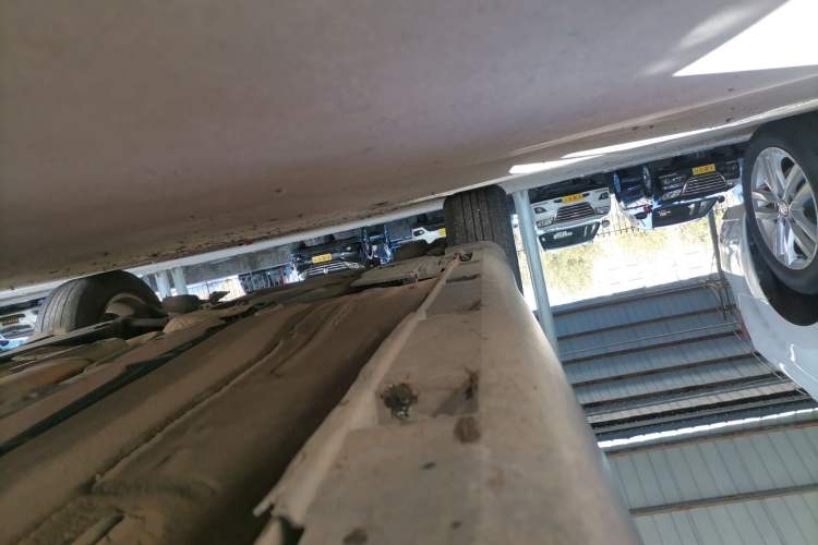 Used Ford Focus 2015 Sedan 1.6L Automatic Trend Model Right Side Sill
