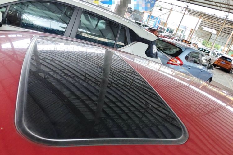 Used Ford Focus 2015 Hatchback EcoBoost 125 Automatic Supreme Style Edition Roof
