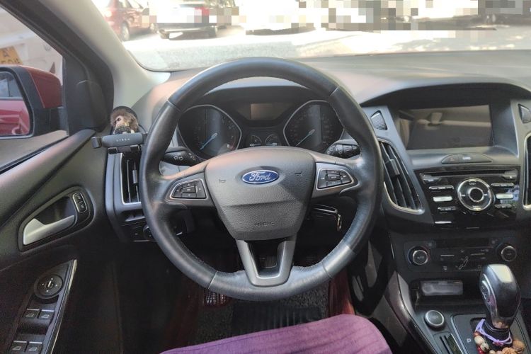 Used Ford Focus 2015 Hatchback 1.6L Automatic Fashion Edition Steering Wheel