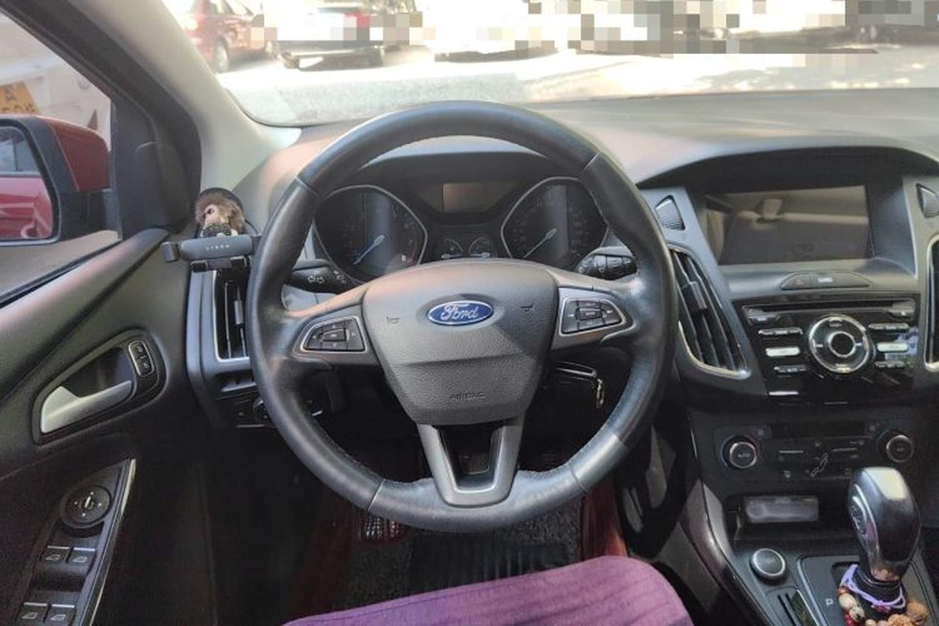Used Ford Focus 2015 Hatchback 1.6L Automatic Fashion Edition Steering Wheel