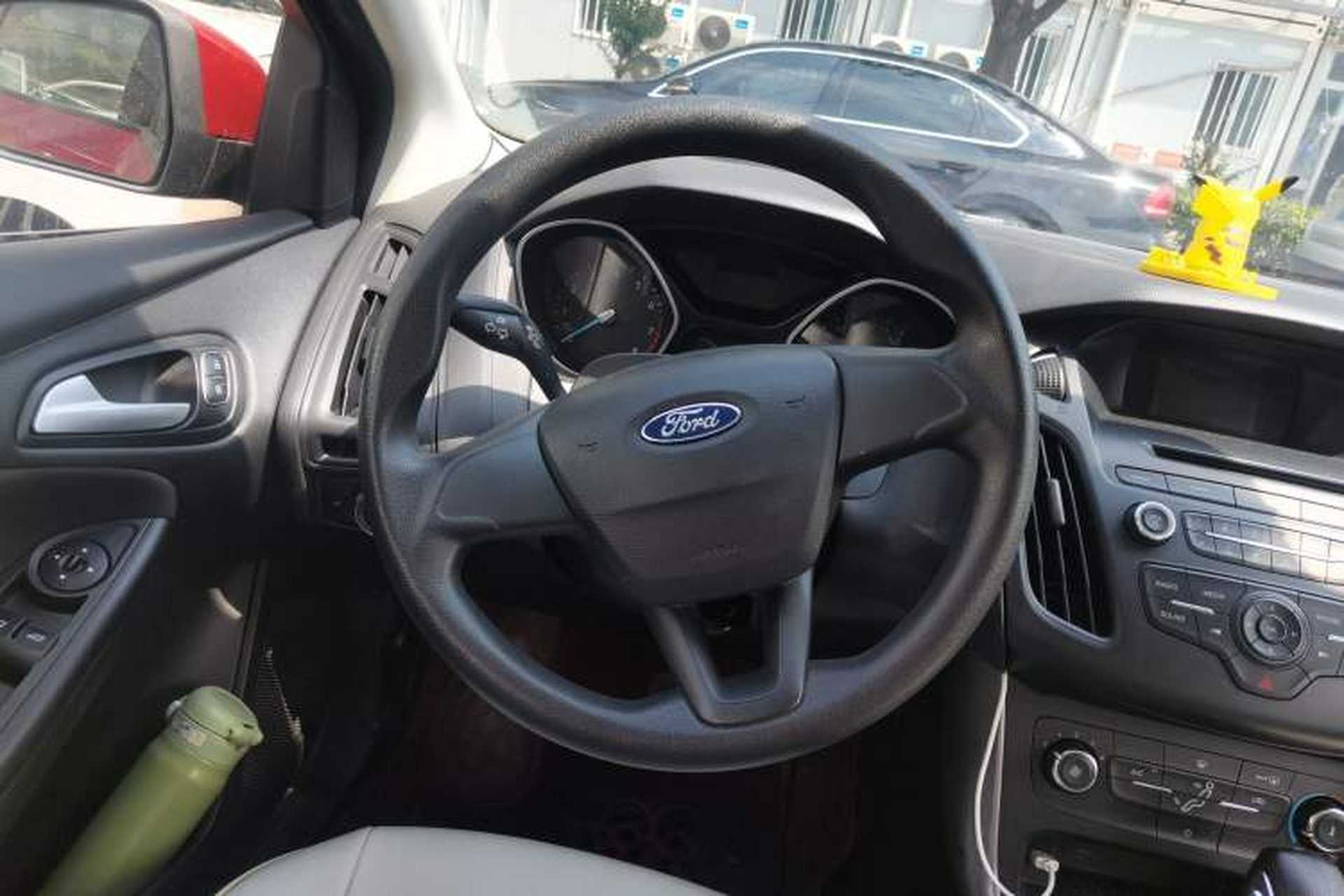 Used Ford Focus 2015 Hatchback 1.6L Automatic Comfort Model Steering Wheel