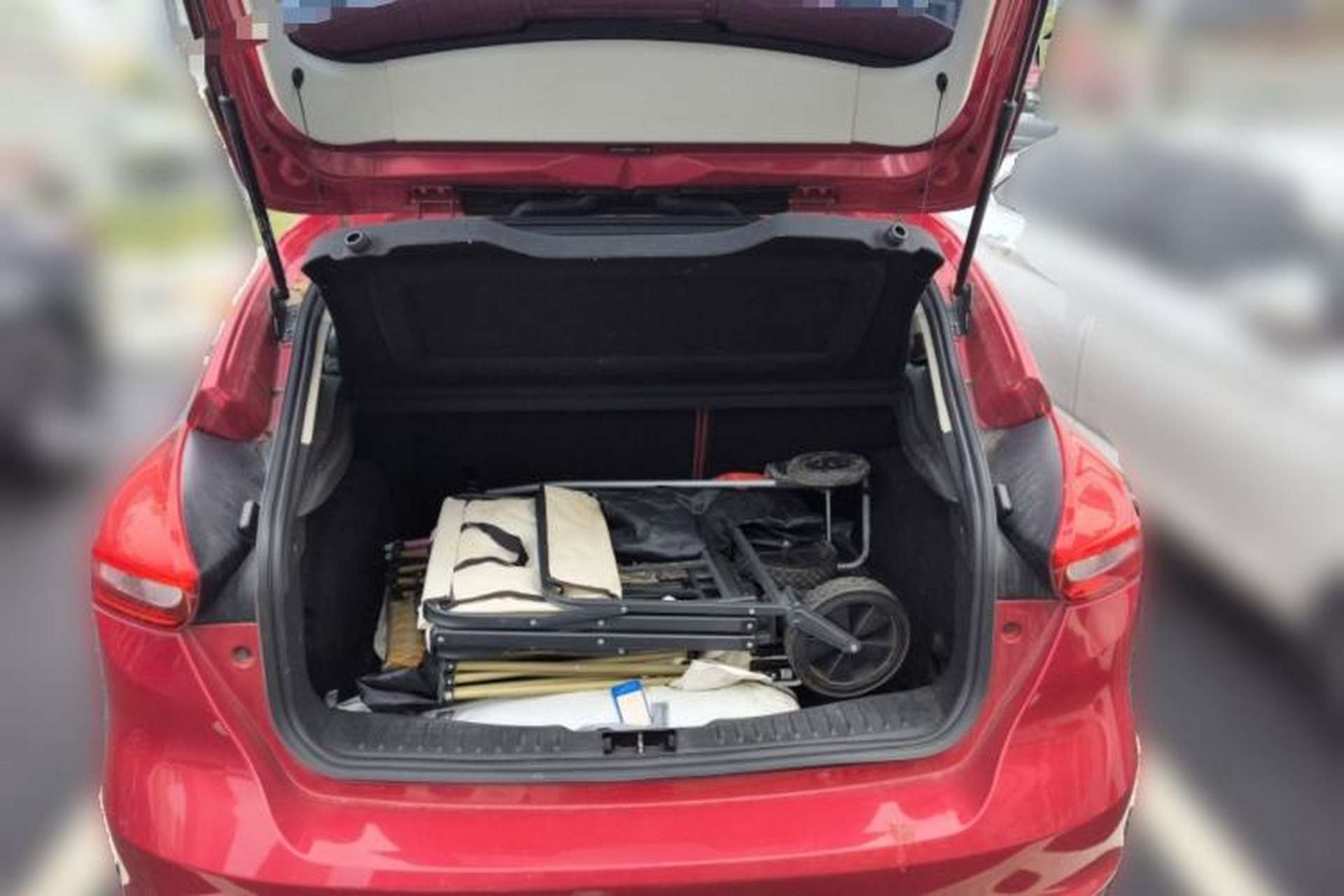 Used Ford Focus 2015 Hatchback 1.6L Automatic Comfort Model Trunk