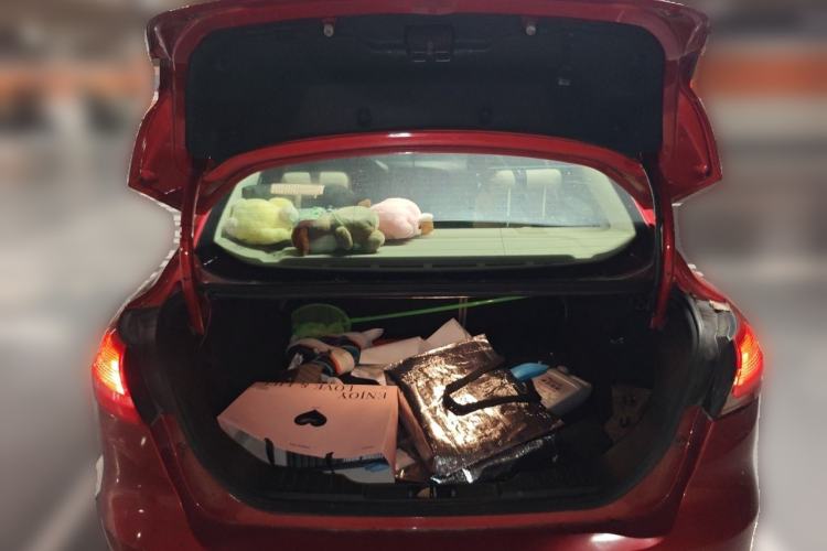 Used Ford Focus 2015 Sedan 1.6L Automatic Comfort Model Trunk