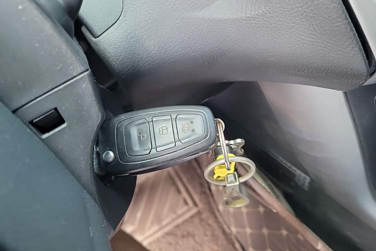 Used Ford Focus 2015 Hatchback 1.6L Automatic Comfort Model Vehicle Key