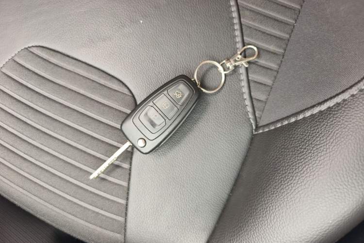 Used Ford Focus 2015 Hatchback EcoBoost 180 Automatic Elite Model Vehicle Key