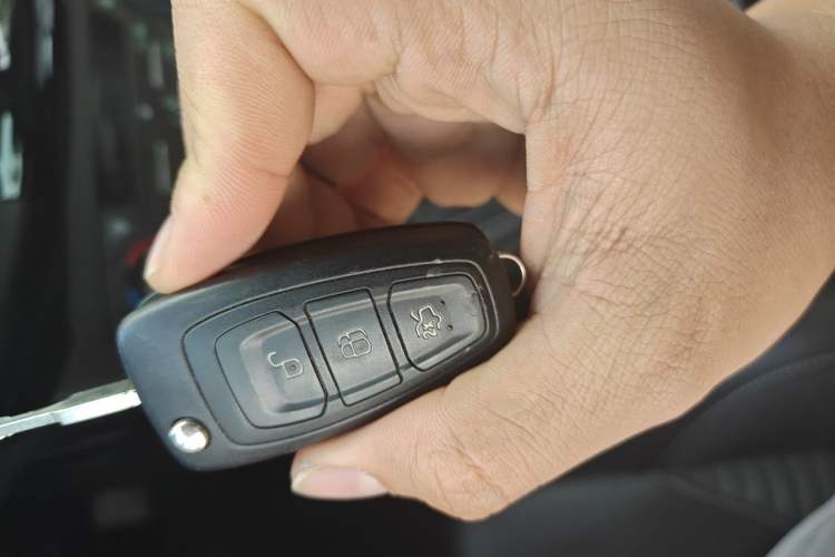 Used Ford Focus 2015 Sedan 1.6L Automatic Trend Model Vehicle Key