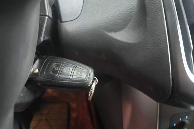 Used Ford Focus 2015 Hatchback 1.6L Automatic Comfort Model Vehicle Key