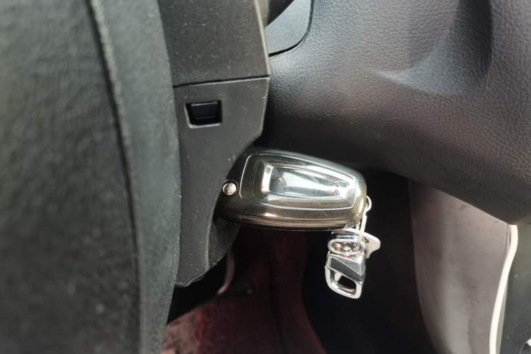 Used Ford Focus 2015 Hatchback 1.6L Automatic Comfort Model Vehicle Key