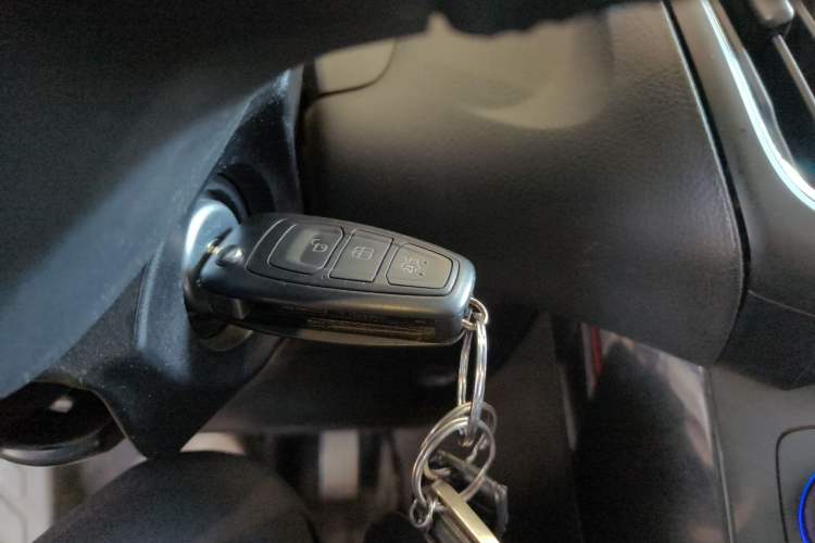 Used Ford Focus 2015 Sedan 1.6L Automatic Trend Model Vehicle Key