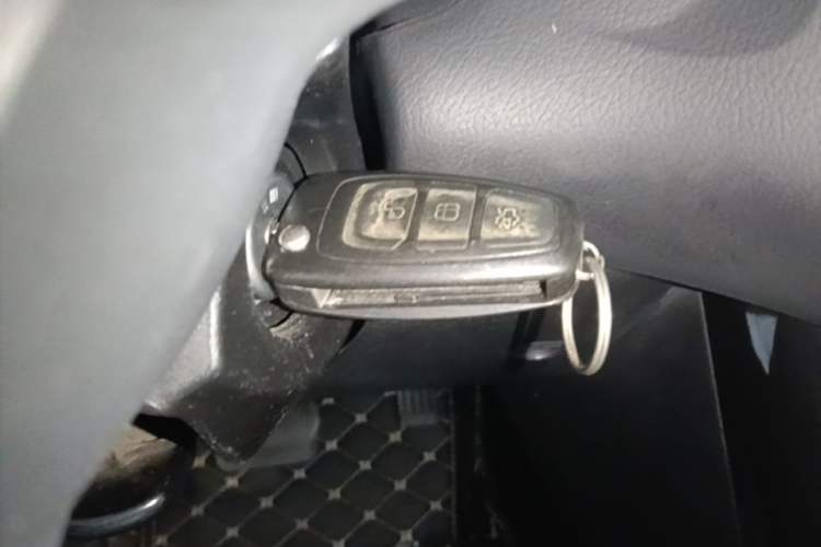 Used Ford Focus 2015 Sedan 1.6L Automatic Trend Model Vehicle Key