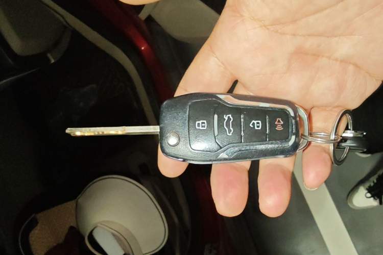 Used Ford Focus 2015 Sedan 1.6L Automatic Comfort Model Vehicle Key