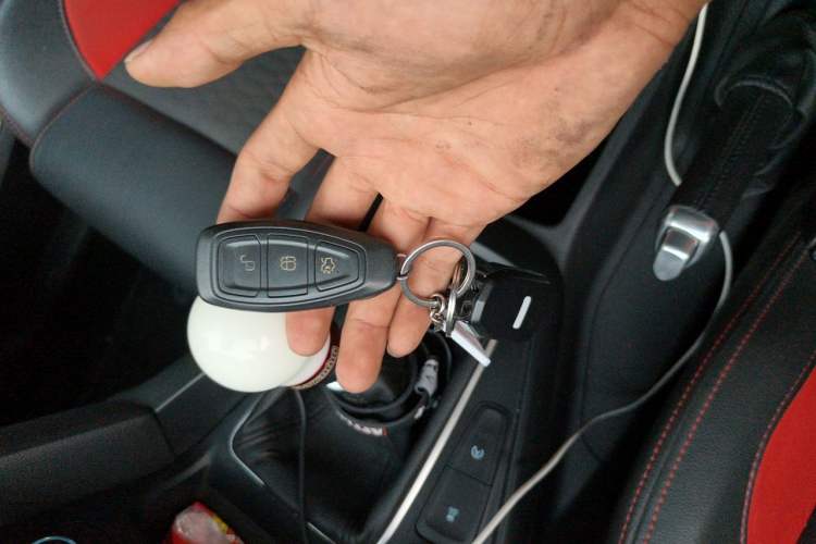 Used Ford Focus 2015 2.0T ST Standard Edition Vehicle Key