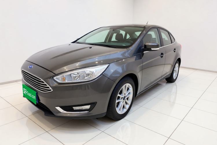 Gebrauchter Ford Focus 2015 Sedan 1.6L Automatic Trend Model Guazi used car, China used car export, Used car for sale, Used  cars, Cheapest cars for sale