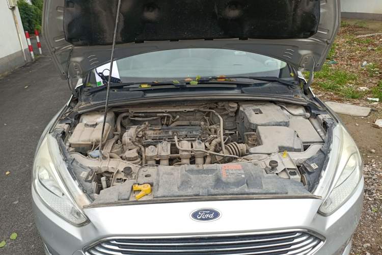 Used Ford Focus 2015 Sedan 1.6L Automatic Trend Model Engine Bay
