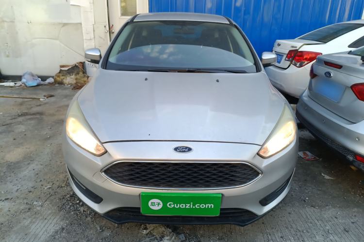 Used Ford Focus 2015 Hatchback 1.6L Automatic Comfort Model Exterior 1
