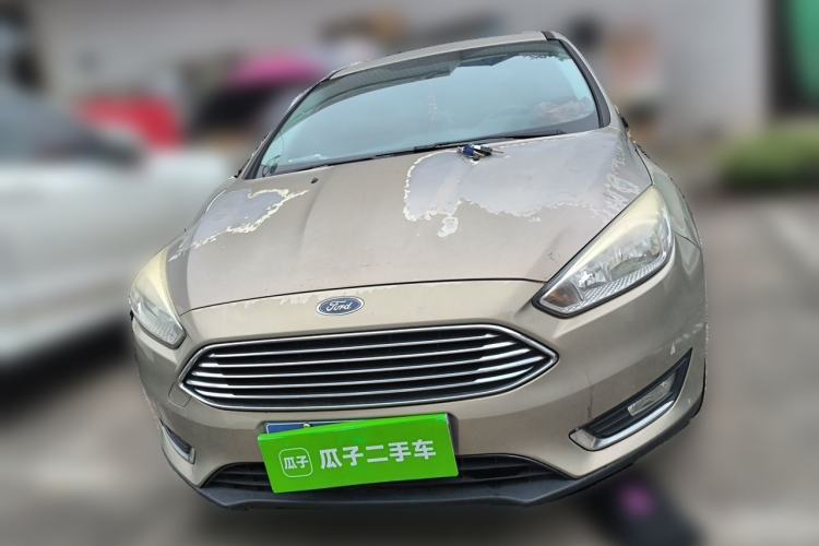 Used Ford Focus 2015 Sedan EcoBoost 125 Manual – Ultra-Style Edition Front