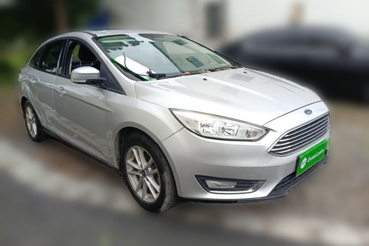 Used Ford Focus 2015 Sedan 1.6L Automatic Trend Model Front Right 45 Deg