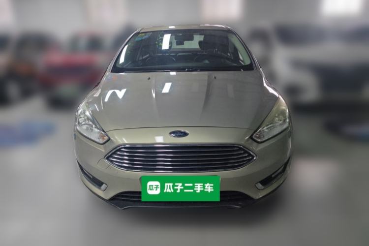 Used Ford Focus 2015 Sedan EcoBoost 125 Automatic Supreme Style Edition Front