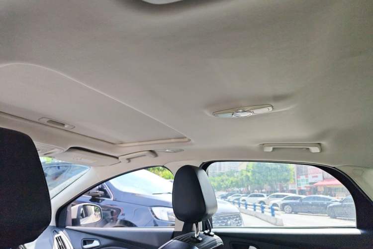 Used Ford Focus 2015 Hatchback EcoBoost 180 Automatic Elite Model Headliner