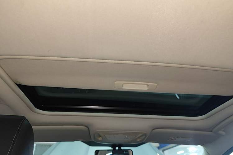 Used Ford Focus 2015 Sedan 1.6L Automatic Trend Model Headliner
