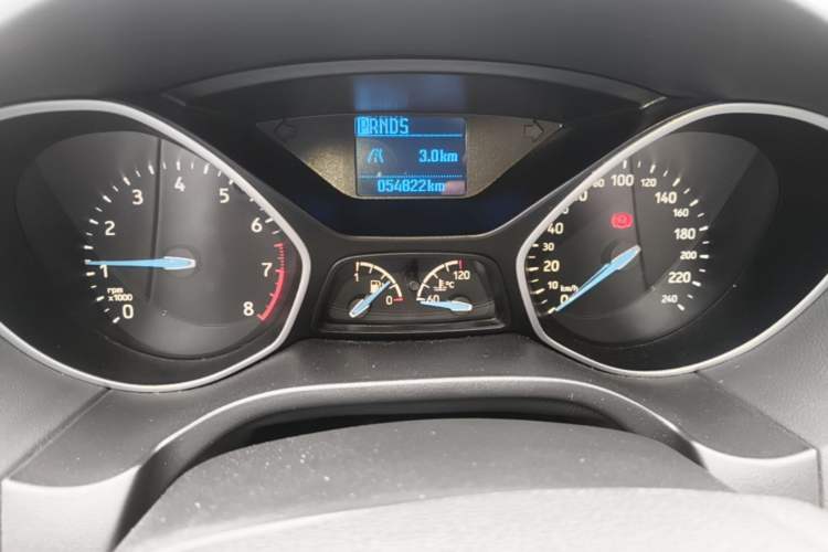 Used Ford Focus 2015 Hatchback 1.6L Automatic Comfort Model Instrument Cluster