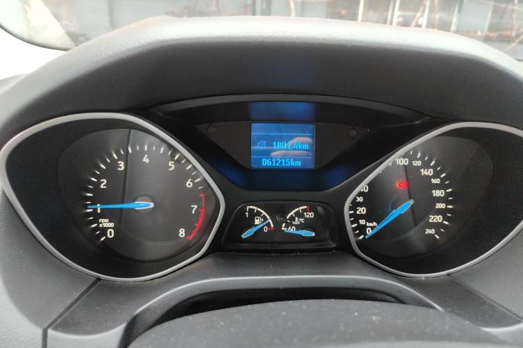 Used Ford Focus 2015 Sedan 1.6L Manual Comfort Model Instrument Cluster