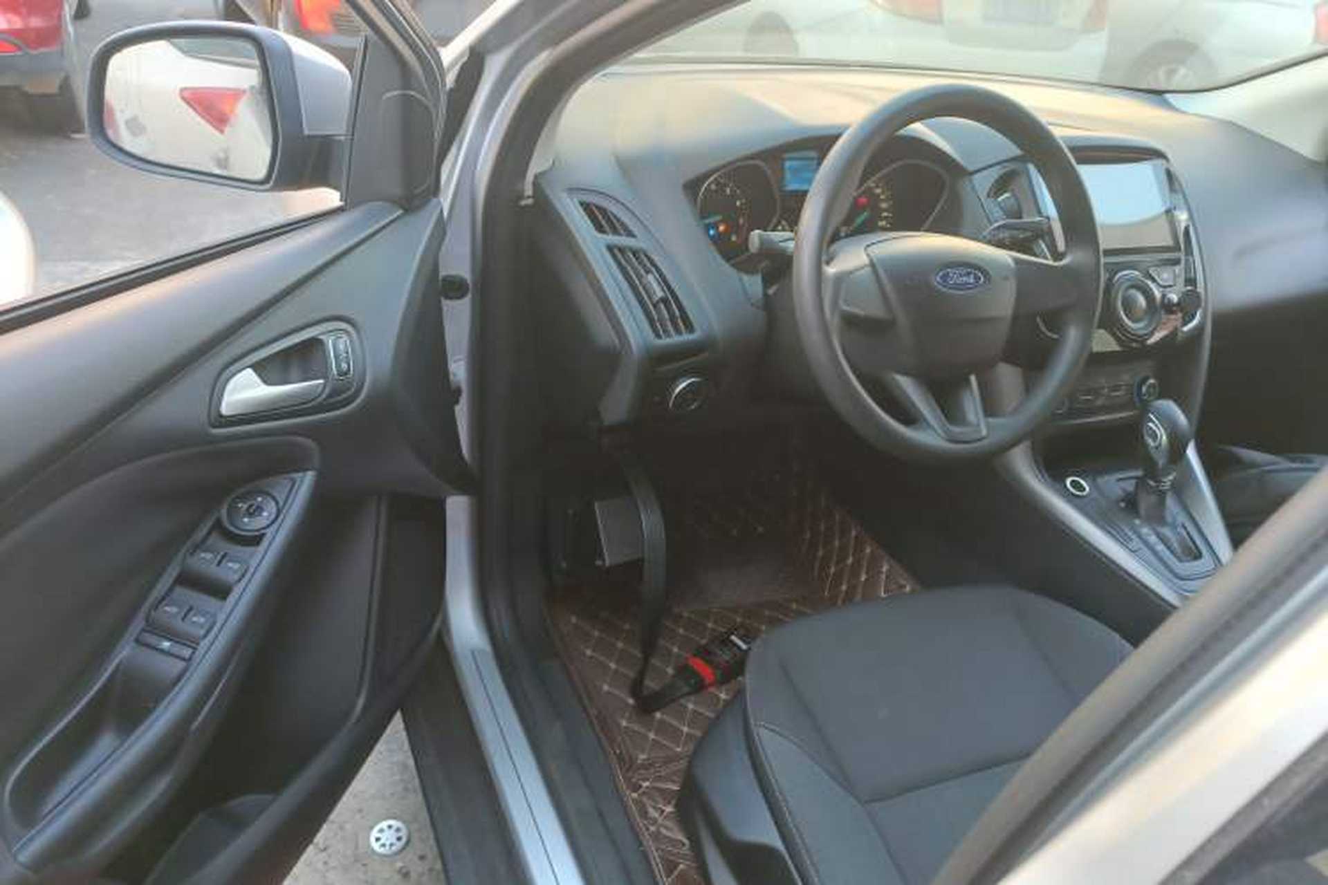 Used Ford Focus 2015 Hatchback 1.6L Automatic Comfort Model Interior 3