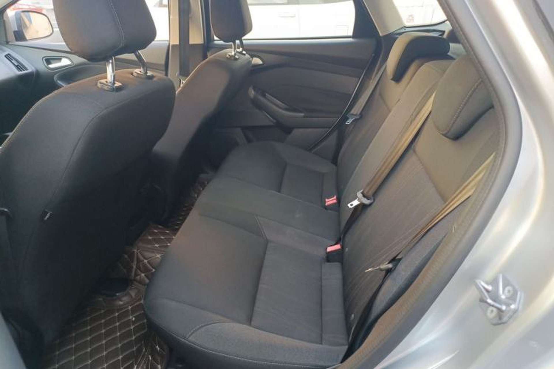 Used Ford Focus 2015 Hatchback 1.6L Automatic Comfort Model Interior 4