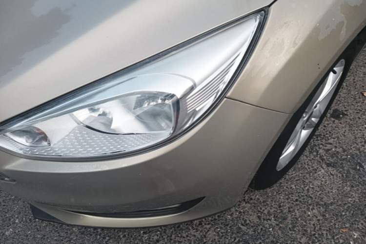 Used Ford Focus 2015 Hatchback 1.6L Automatic Comfort Model Left Front Headlight