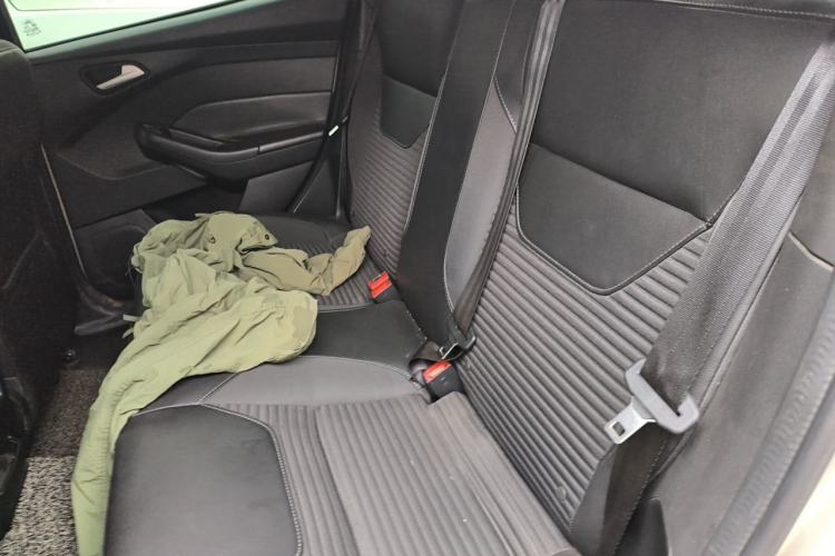 Used Ford Focus 2015 Sedan EcoBoost 125 Manual – Ultra-Style Edition Left Rear Seat