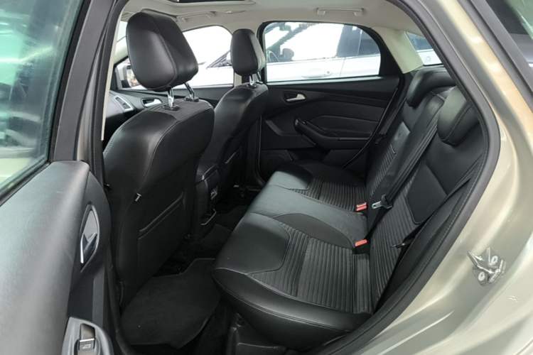 Used Ford Focus 2015 Sedan 1.6L Automatic Trend Model Left Rear Seat