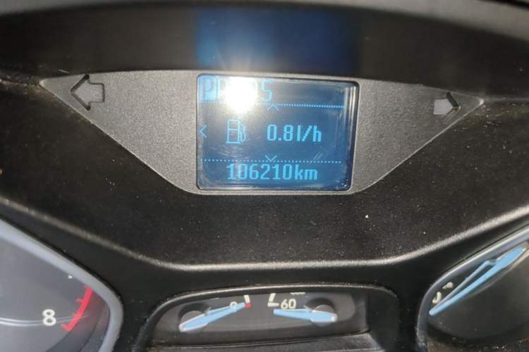 Used Ford Focus 2015 Sedan 1.6L Automatic Trend Model Odometer Close Up