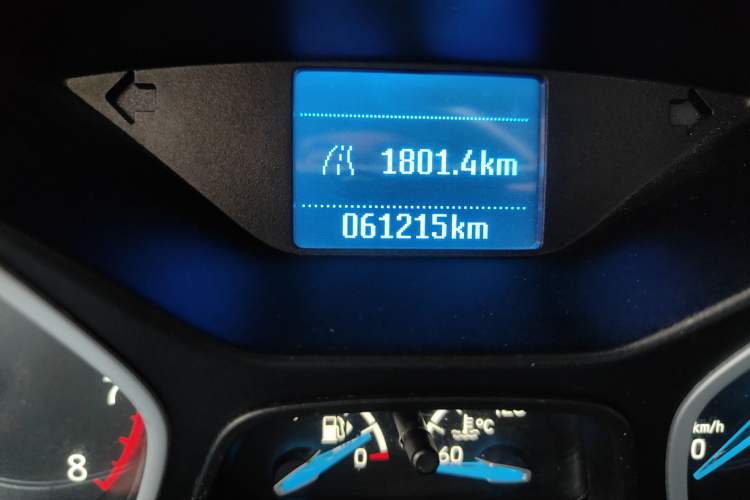 Used Ford Focus 2015 Sedan 1.6L Manual Comfort Model Odometer Close Up