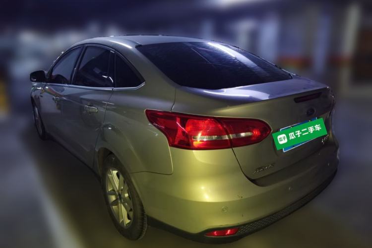 Used Ford Focus 2015 Sedan EcoBoost 180 Automatic Elite Model Rear Left 45 Deg