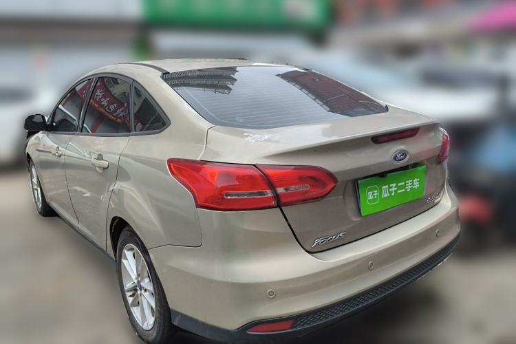 Used Ford Focus 2015 Sedan EcoBoost 125 Manual – Ultra-Style Edition Rear Left 45 Deg