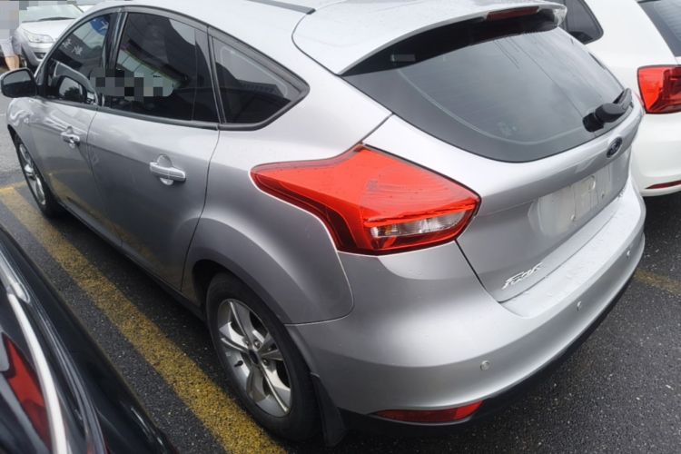 Used Ford Focus 2015 Hatchback 1.6L Automatic Comfort Model Rear Left 45 Deg