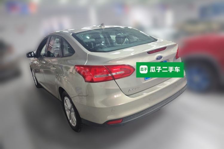 Used Ford Focus 2015 Sedan EcoBoost 125 Automatic Supreme Style Edition Rear Left 45 Deg