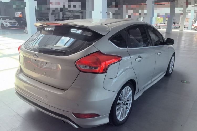 Used Ford Focus 2015 Hatchback EcoBoost 180 Automatic Sport Model Rear Right 45 Deg